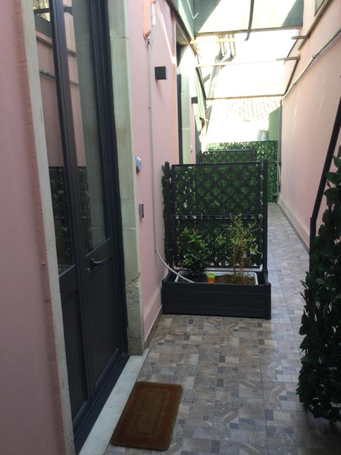 B&B Affittacamere Trigona Misterbianco Exterior photo