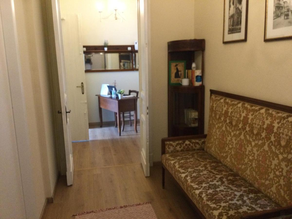 B&B Affittacamere Trigona Misterbianco Exterior photo
